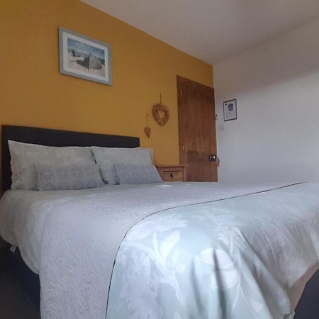Lycia Rooms + Инвернесс Экстерьер фото
